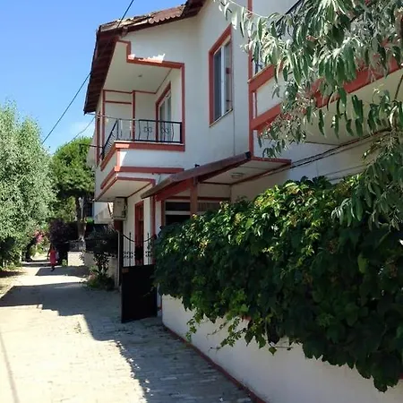 Villa Dayanak Evleri